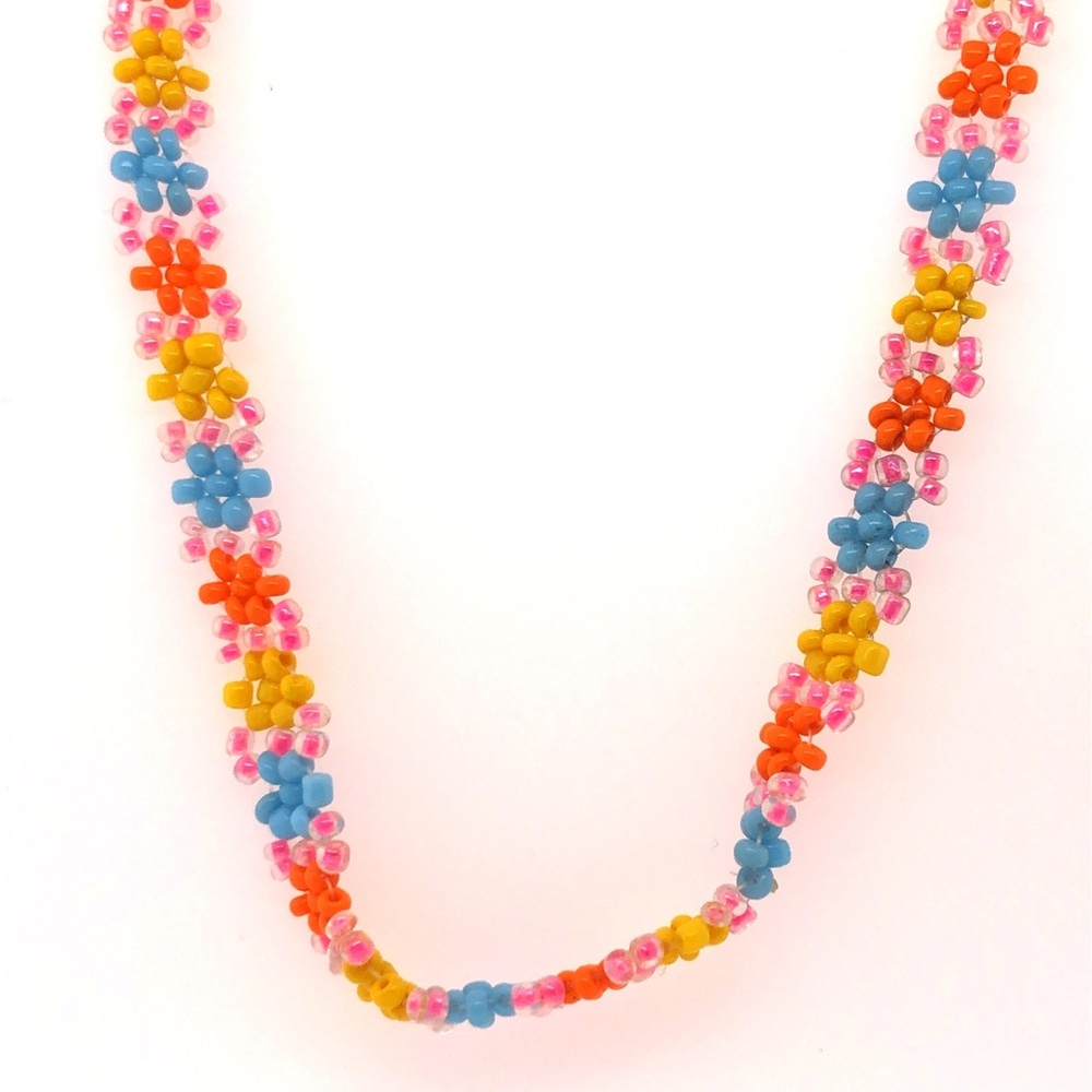 Daisy chain - Picture 2 of 2
